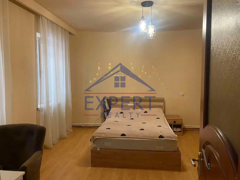 ԱՐԱԲԿԻՐ, ԳՅՈՒԼԲԵՆԿՅԱՆ ՓՈՂՈՑ, 4 ՀԱՐԿԱՆԻ ՔԱՐԵ ՏՈՒՆ