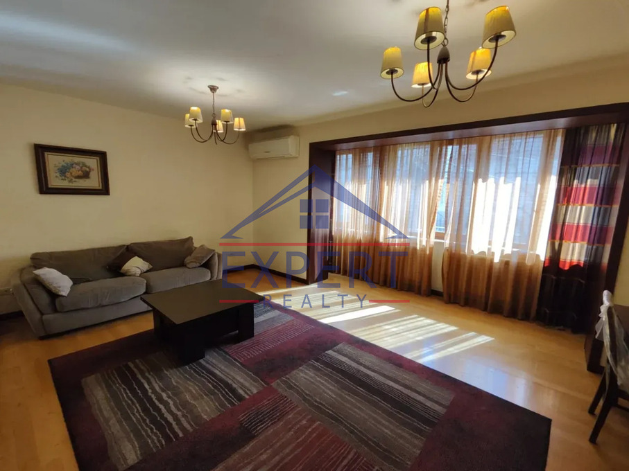 ԿԵՆՏՐՈՆ, ՀԱՆՐԱՊԵՏՈՒԹՅԱՆ ՓՈՂՈՑ, 3 ՍԵՆՅԱԿ