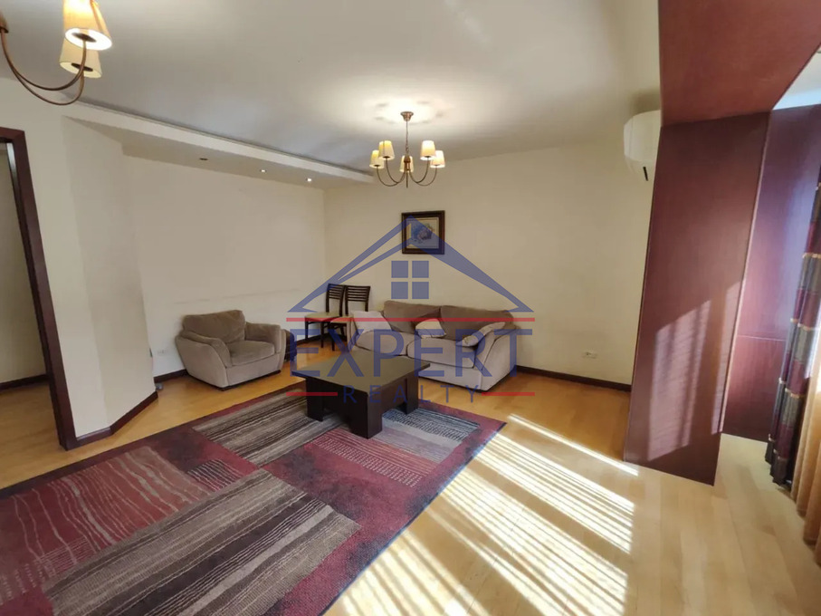 ԿԵՆՏՐՈՆ, ՀԱՆՐԱՊԵՏՈՒԹՅԱՆ ՓՈՂՈՑ, 3 ՍԵՆՅԱԿ