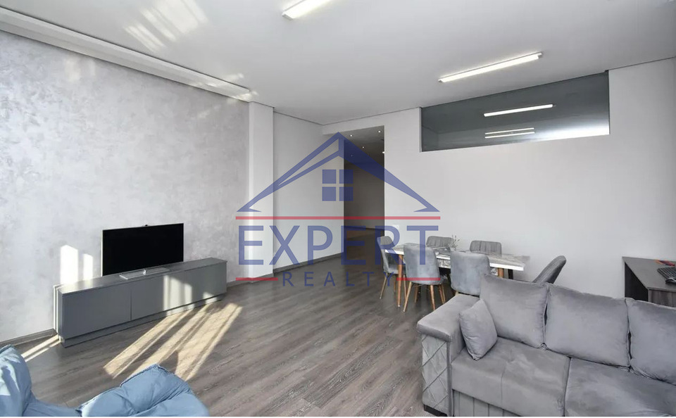 ԱՐԱԲԿԻՐ,ԱԶԱՏՈՒԹՅԱՆ ՊՈՂՈՏԱ 4  ՍԵՆՅԱԿ