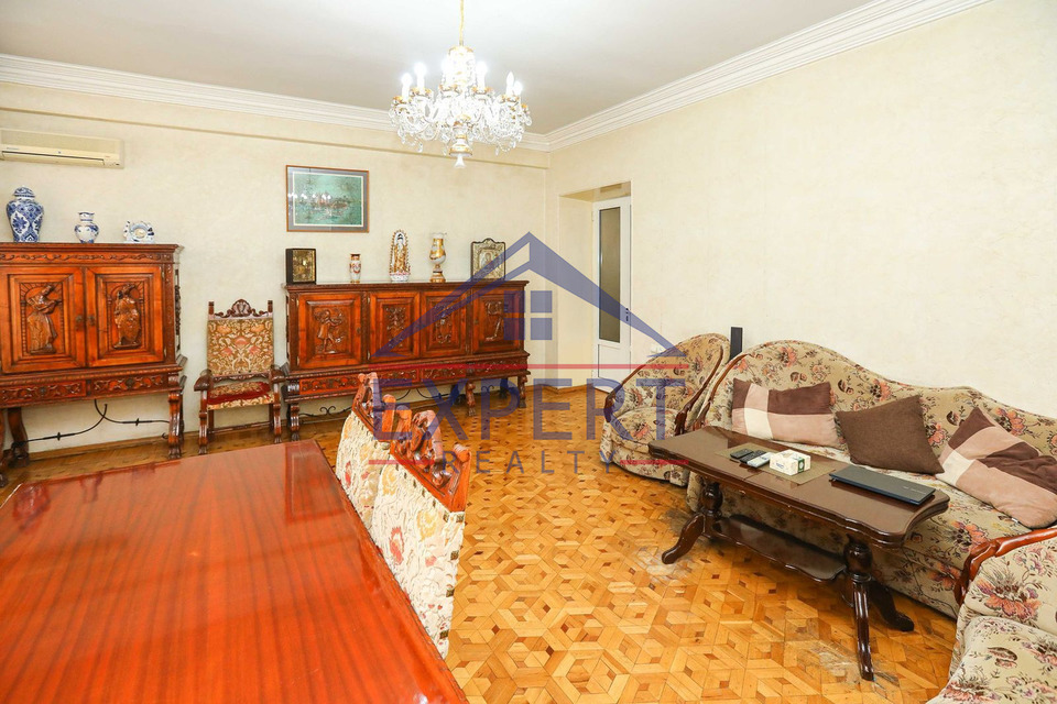 ԿԵՆՏՐՈՆ, ԱՄԻՐՅԱՆ ՓՈՂՈՑ, 4 ՍԵՆՅԱԿ