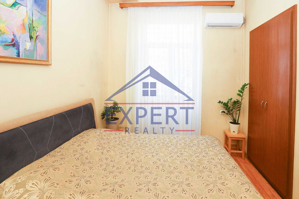 ԿԵՆՏՐՈՆ, ԱՄԻՐՅԱՆ ՓՈՂՈՑ, 4 ՍԵՆՅԱԿ