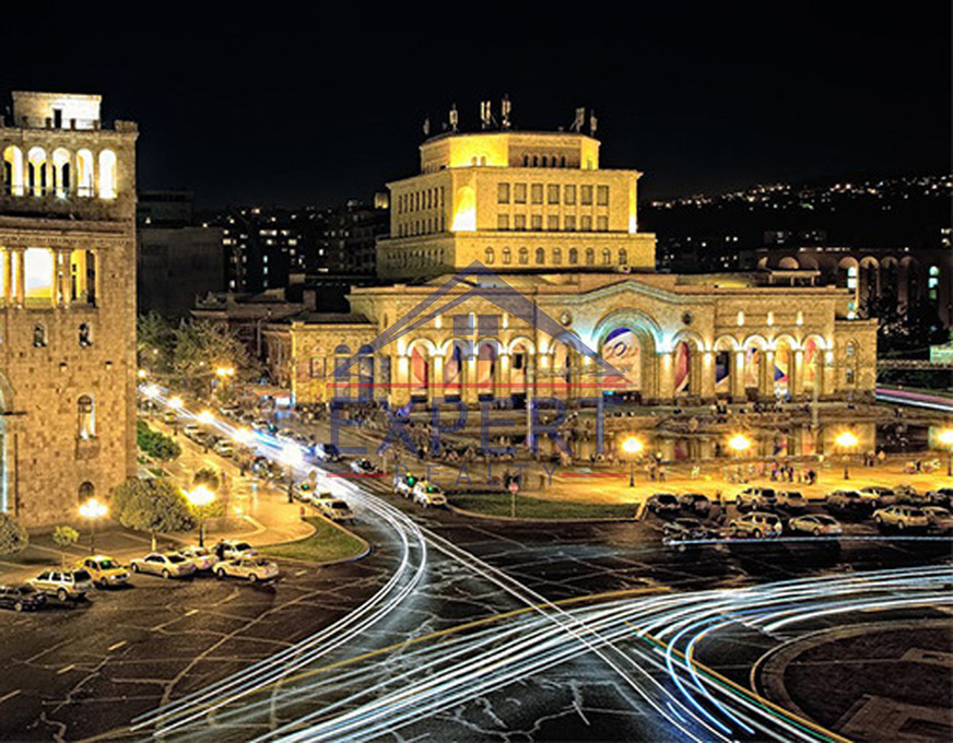 ԿԵՆՏՐՈՆ, ԶԱՔՅԱՆ ՓՈՂՈՑ, 3 ՍԵՆՅԱԿ