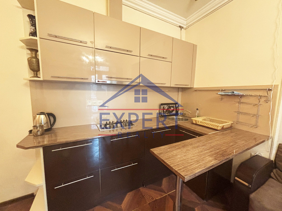 ԿԵՆՏՐՈՆ, ՍԱՅԱԹ-ՆՈՎԱ ՊՈՂՈՏԱ, 2ՍԵՆՅԱԿ