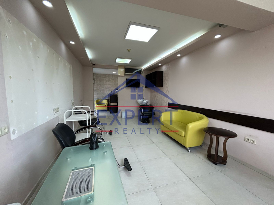 ԱՐԱԲԿԻՐ, ԱՎԵՏ ԱՎԵՏԻՍՅԱՆ ՓՈՂՈՑ, 70ՔՄ