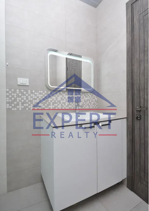 ԱՐԱԲԿԻՐ,ԱԶԱՏՈՒԹՅԱՆ ՊՈՂՈՏԱ 4  ՍԵՆՅԱԿ