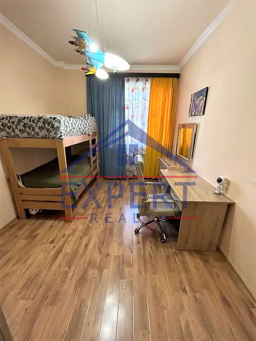 ԱՎԱՆ, ԾԱՐԱՎ ԱՂԲՅՈՒՐ ՓՈՂՈՑ, 4 ՍԵՆՅԱԿ