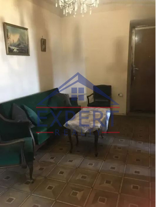 ԿԵՆՏՐՈՆ, ՄՈՎՍԵՍ ԽՈՐԵՆԱՑՈՒ  ՓՈՂՈՑ, 3 ՍԵՆՅԱԿ