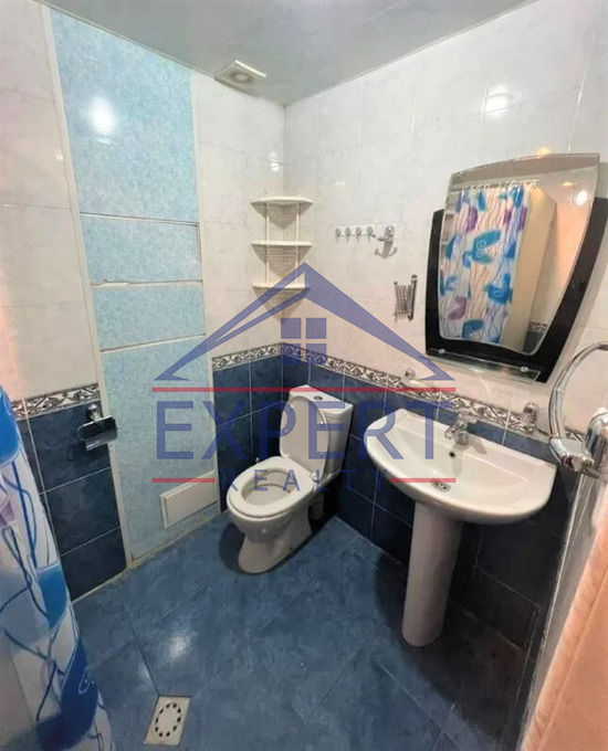 ԱՐԱԲԿԻՐ, ԱՎԵՏ ԱՎԵՏԻՍՅԱՆ ՓՈՂՈՑ, 3 ՍԵՆՅԱԿ