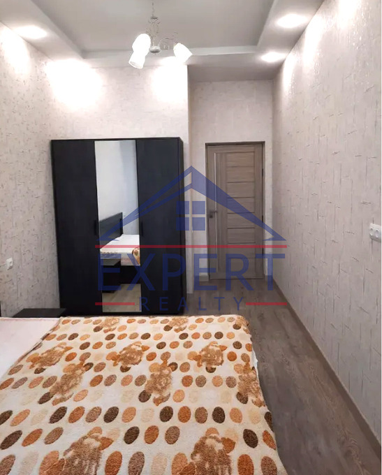 ԱՐԱԲԿԻՐ, ՆԻԿՈՂԱՅՈՍ ՏԻԳՐԱՆՅԱՆ ՓՈՂՈՑ, 2 ՍԵՆՅԱԿ