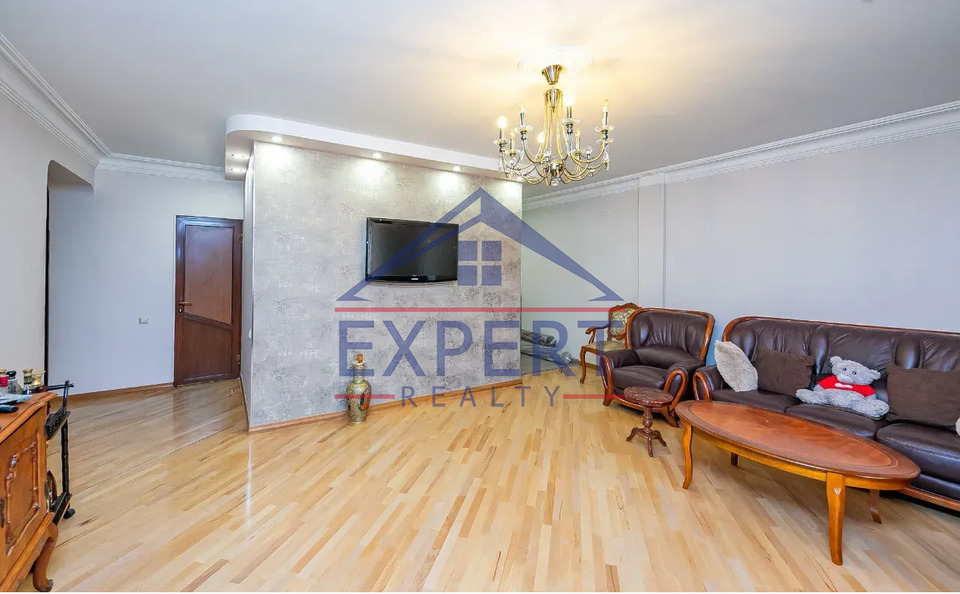 ՔԱՆԱՔԵՌ-ԶԵՅԹՈՒՆ, ՄԻՆԱՍ ԱՎԵՏԻՍՅԱՆ ՓՈՂՈՑ, 4 ՍԵՆՅԱԿ