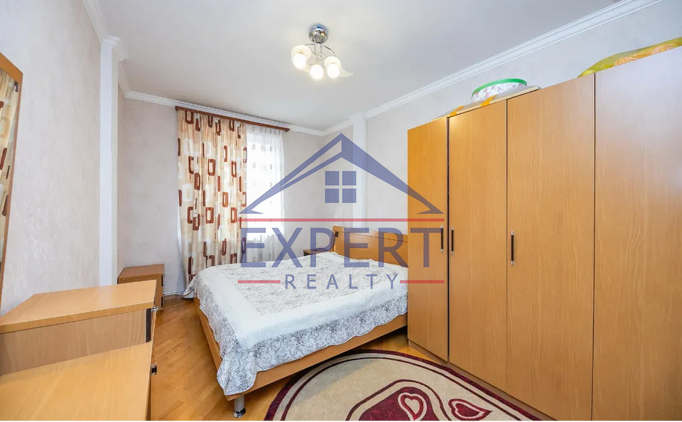 ՔԱՆԱՔԵՌ-ԶԵՅԹՈՒՆ, ՄԻՆԱՍ ԱՎԵՏԻՍՅԱՆ ՓՈՂՈՑ, 4 ՍԵՆՅԱԿ