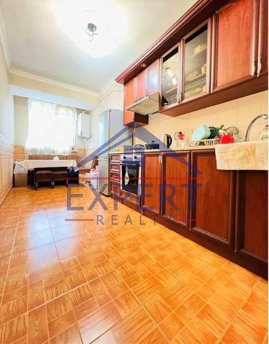 ԱՎԱՆ, ՀՈՎՀԱՆՆԻՍՅԱՆ ԹԱՂԱՄԱՍ, 3 ՍԵՆՅԱԿ