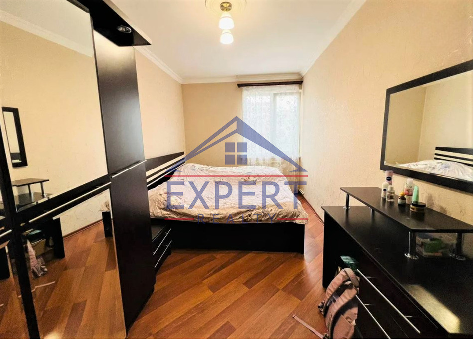 ԱՎԱՆ, ՀՈՎՀԱՆՆԻՍՅԱՆ ԹԱՂԱՄԱՍ, 3 ՍԵՆՅԱԿ