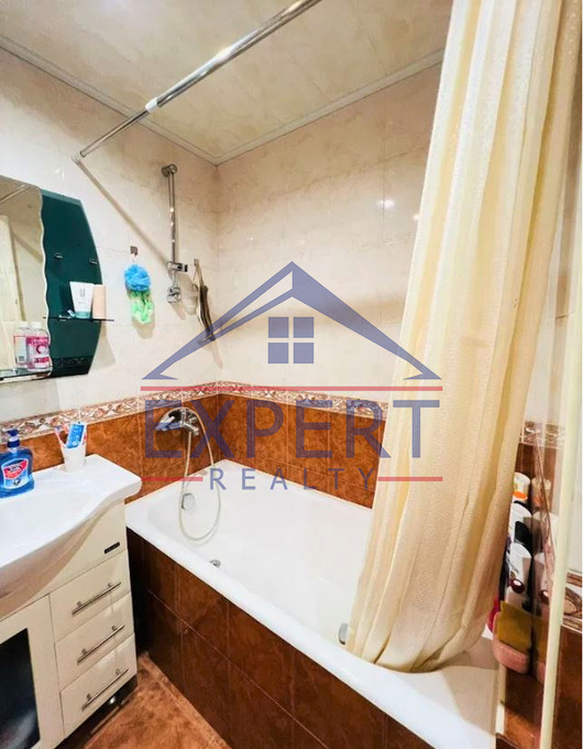 ԱՎԱՆ, ՀՈՎՀԱՆՆԻՍՅԱՆ ԹԱՂԱՄԱՍ, 3 ՍԵՆՅԱԿ