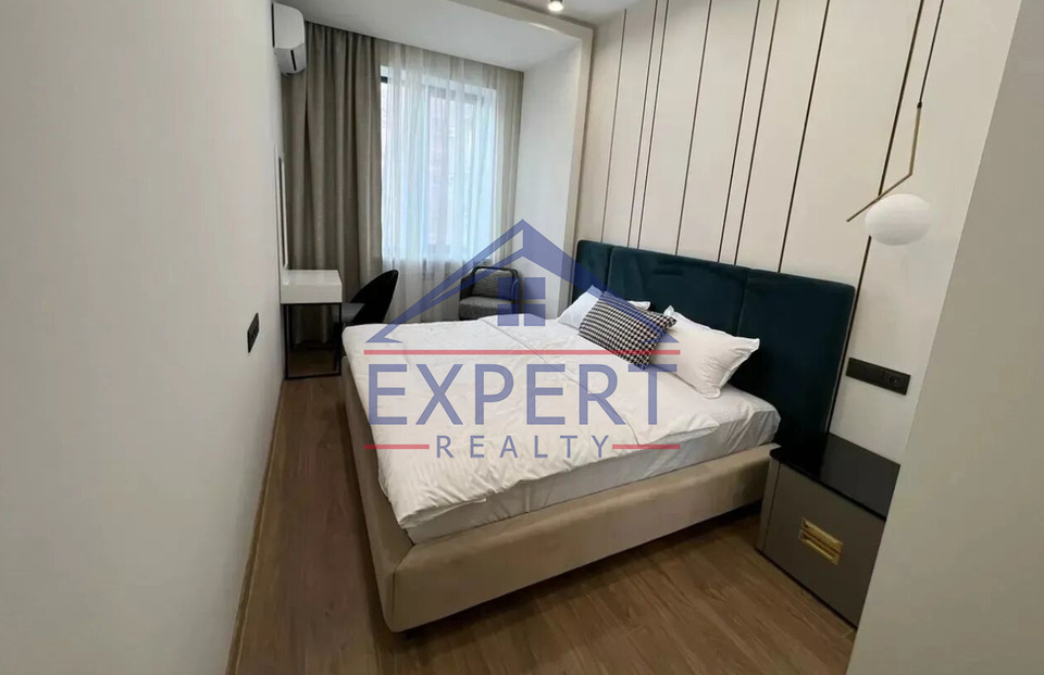 ԿԵՆՏՐՈՆ, ՏԵՐՅԱՆ  ՓՈՂՈՑ, 3 ՍԵՆՅԱԿ