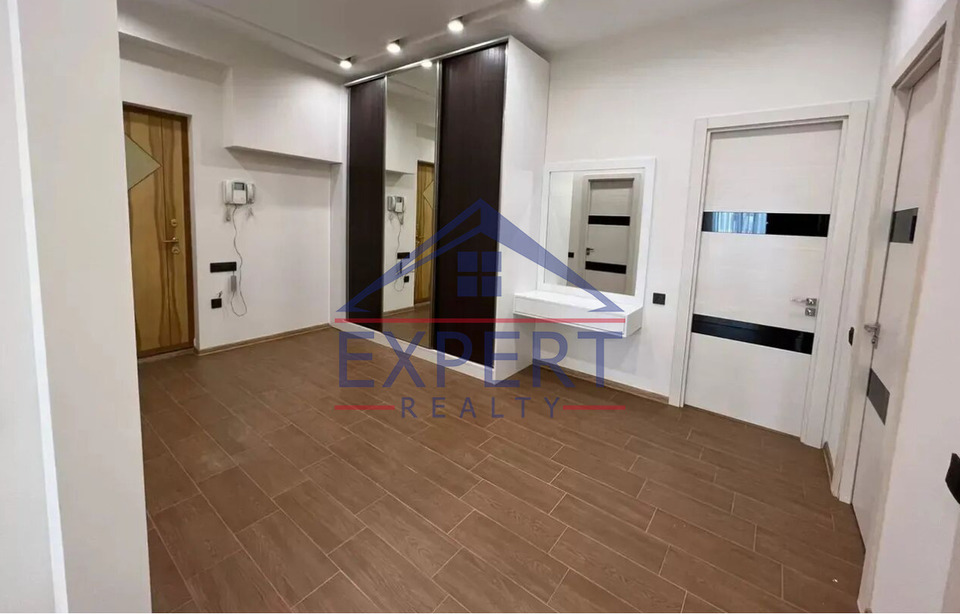 ԿԵՆՏՐՈՆ, ՏԵՐՅԱՆ  ՓՈՂՈՑ, 3 ՍԵՆՅԱԿ