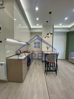 ԿԵՆՏՐՈՆ, ԱՄԻՐՅԱՆ ՓՈՂՈՑ, 2 ՍԵՆՅԱԿ