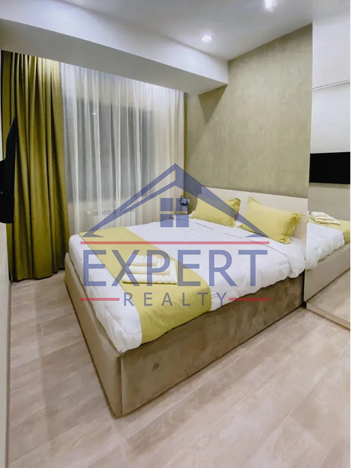 ԿԵՆՏՐՈՆ, ԱՄԻՐՅԱՆ ՓՈՂՈՑ, 2 ՍԵՆՅԱԿ