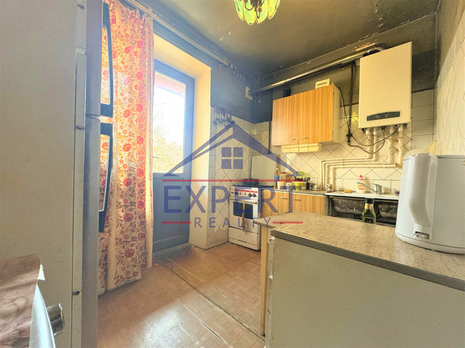 ԱՐԱԲԿԻՐ, ԱՐԱՄ ԽԱՉԱՏՐՅԱՆ ՓՈՂՈՑ, 3 ՍԵՆՅԱԿ