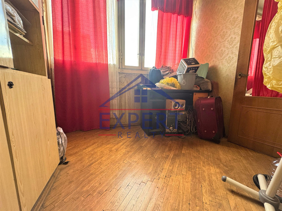 ԱՐԱԲԿԻՐ, ԱՐԱՄ ԽԱՉԱՏՐՅԱՆ ՓՈՂՈՑ, 3 ՍԵՆՅԱԿ