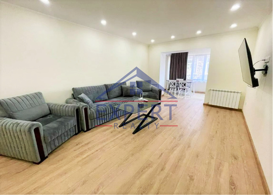 ԿԵՆՏՐՈՆ, ՀԱՆՐԱՊԵՏՈՒԹՅԱՆ ՓՈՂՈՑ, 3 ՍԵՆՅԱԿ