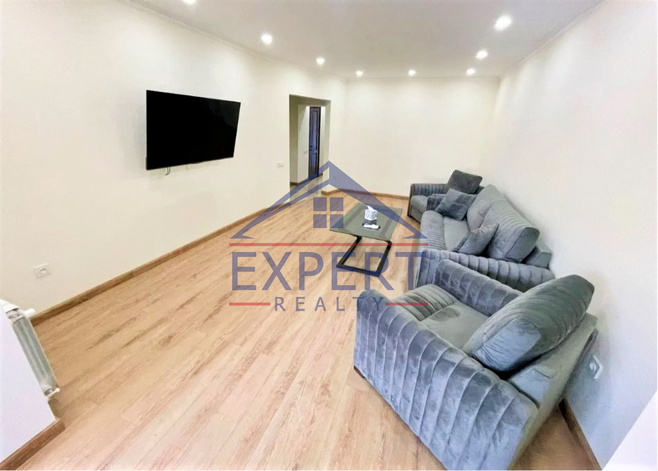 ԿԵՆՏՐՈՆ, ՀԱՆՐԱՊԵՏՈՒԹՅԱՆ ՓՈՂՈՑ, 3 ՍԵՆՅԱԿ