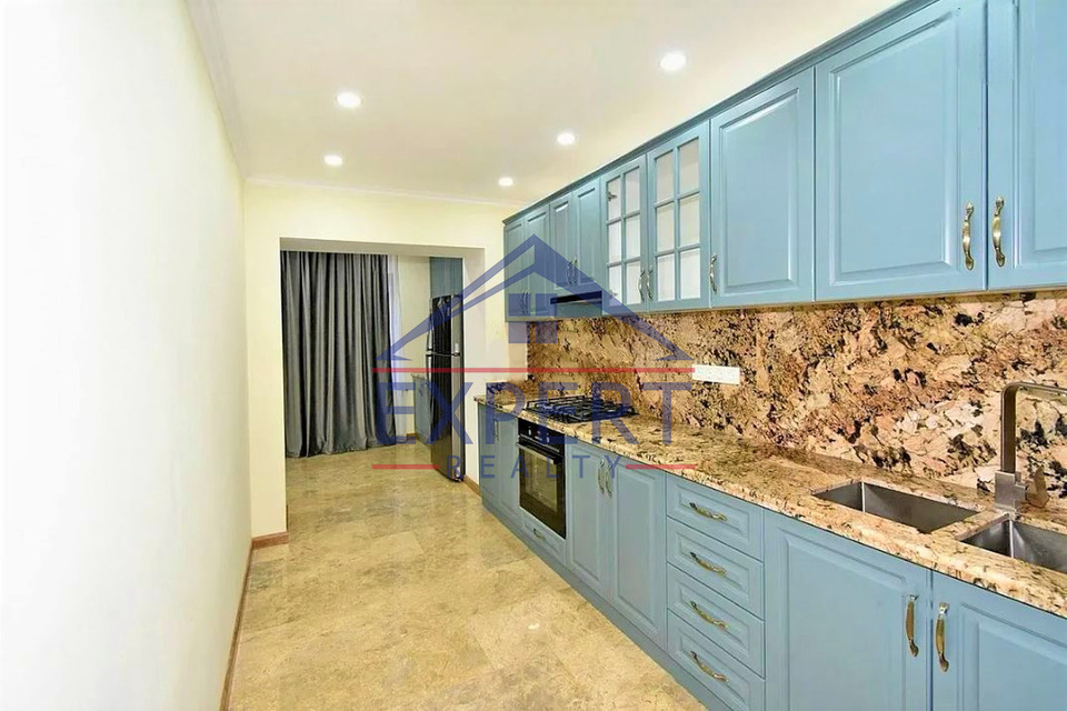 ԿԵՆՏՐՈՆ, ՀԱՆՐԱՊԵՏՈՒԹՅԱՆ ՓՈՂՈՑ, 3 ՍԵՆՅԱԿ