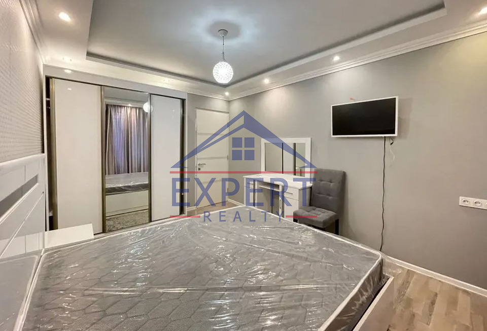 ԿԵՆՏՐՈՆ,ԵՐՎԱՆԴ ՔՈՉԱՐԻ ՓՈՂՈՑ 3 ՍԵՆՅԱԿ