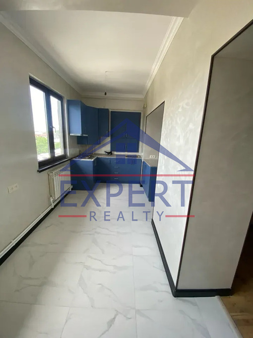 ՇԵՆԳԱՎԻԹ, ՇԵՎՉԵՆԿՈՅԻ ՓՈՂՈՑ, 3 ՍԵՆՅԱԿ