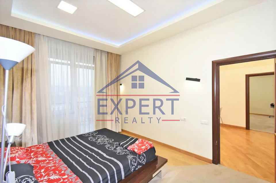 ԿԵՆՏՐՈՆ, ՁՈՐԱՓԻ ՓՈՂՈՑ, 3 ՍԵՆՅԱԿ