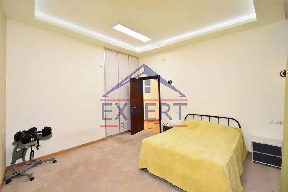 ԿԵՆՏՐՈՆ, ՁՈՐԱՓԻ ՓՈՂՈՑ, 3 ՍԵՆՅԱԿ