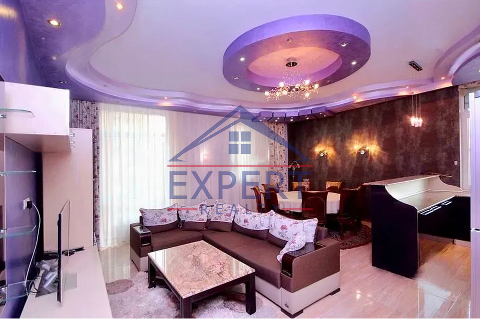 ԿԵՆՏՐՈՆ, ԱՐԱՄԻ ՓՈՂՈՑ, 4 ՍԵՆՅԱԿ