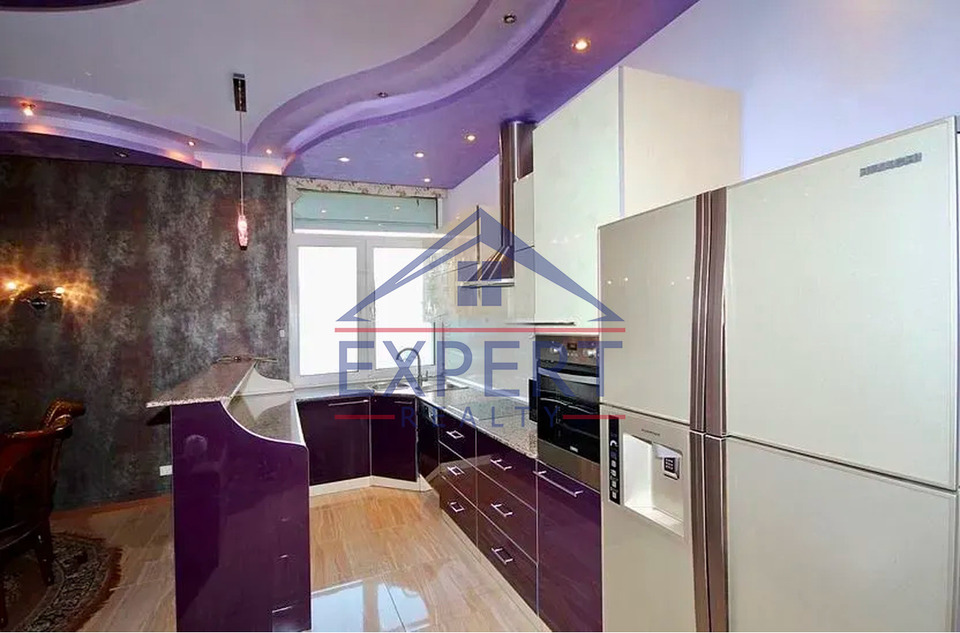 ԿԵՆՏՐՈՆ, ԱՐԱՄԻ ՓՈՂՈՑ, 4 ՍԵՆՅԱԿ