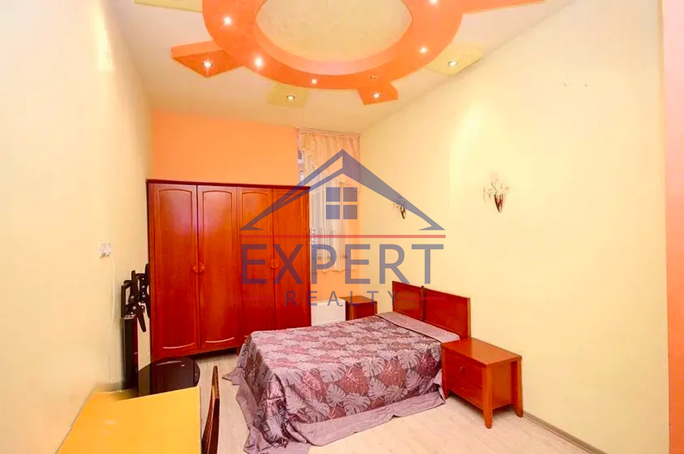 ԿԵՆՏՐՈՆ, ԱՐԱՄԻ ՓՈՂՈՑ, 4 ՍԵՆՅԱԿ