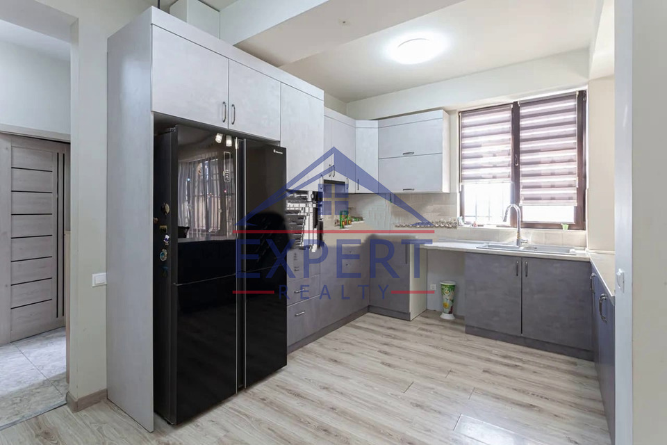 ԱՎԱՆ, ԴՈՒՐՅԱՆ ԹԱՂԱՄԱՍ, 6 ՍԵՆՅԱԿ