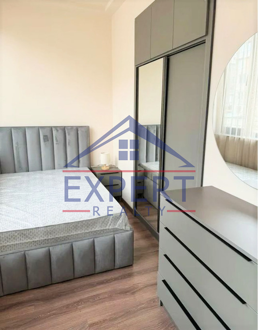 ԿԵՆՏՐՈՆ, ՍԱՐՅԱՆ ՓՈՂՈՑ, 3 ՍԵՆՅԱԿ