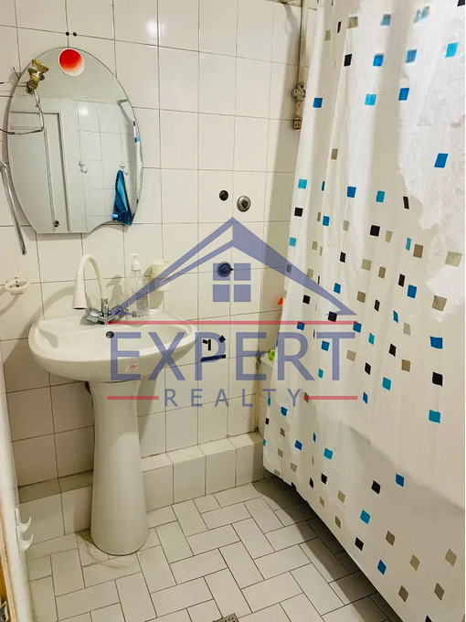 ՔԱՆԱՔԵՌ ԶԵՅԹՈՒՆ, ԴՐՈՅԻ ՓՈՂՈՑ, 4 ՍԵՆՅԱԿ