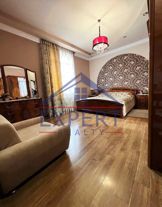 ԱՎԱՆ, ԴՈՒՐՅԱՆ ԹԱՂԱՄԱՍ, 7 ՍԵՆՅԱԿ