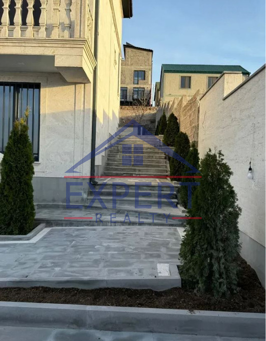 ԱՎԱՆ, ՎԱՀԱՆ ՏԵՐՅԱՆ, 4 ՍԵՆՅԱԿ