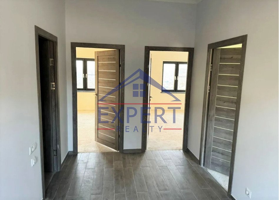 ԱՎԱՆ, ՎԱՀԱՆ ՏԵՐՅԱՆ, 4 ՍԵՆՅԱԿ