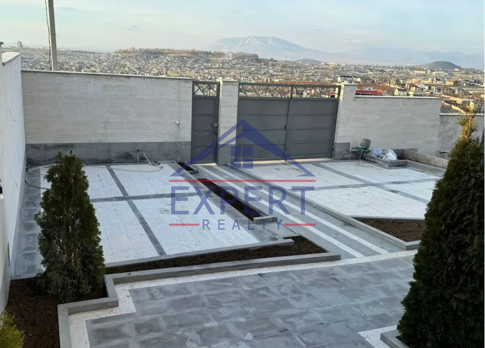 ԱՎԱՆ, ՎԱՀԱՆ ՏԵՐՅԱՆ, 4 ՍԵՆՅԱԿ