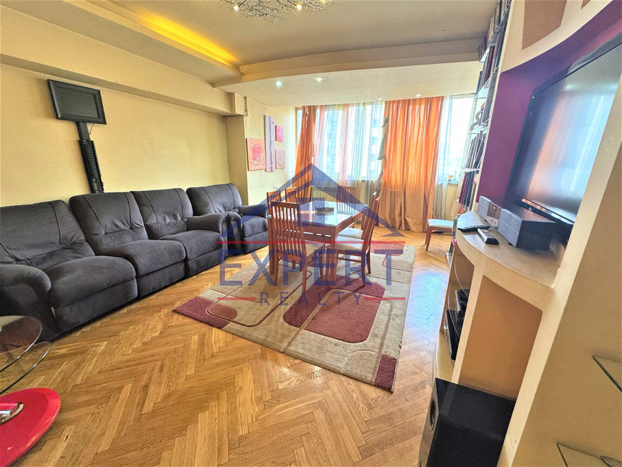 ԿԵՆՏՐՈՆ, ԱՄԻՐՅԱՆ ՓՈՂՈՑ, 3 ՍԵՆՅԱԿ