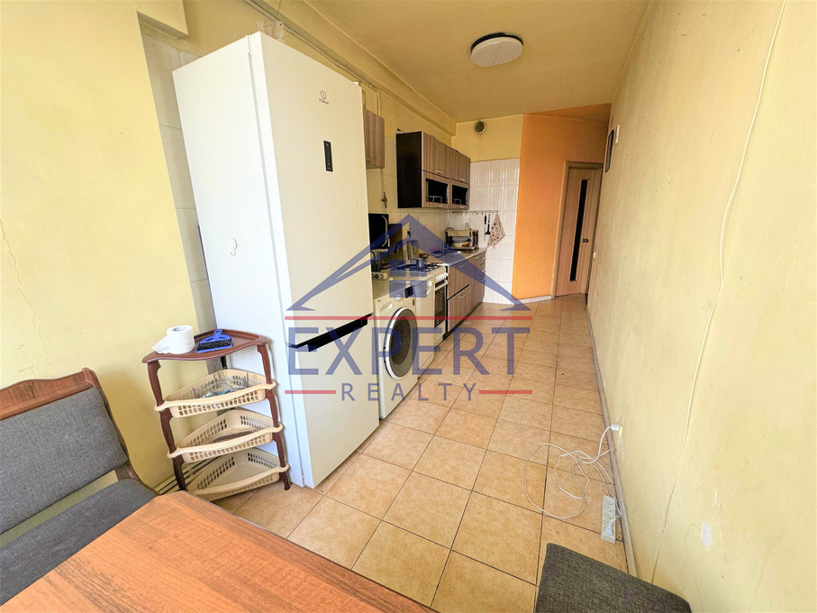 ԿԵՆՏՐՈՆ, ԱՄԻՐՅԱՆ ՓՈՂՈՑ, 3 ՍԵՆՅԱԿ