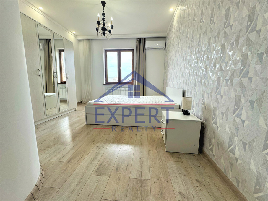 ԱՐԱԲԿԻՐ, ԲԱՂՐԱՄՅԱՆ ՊՈՂՈՏԱ, 3 ՍԵՆՅԱԿ