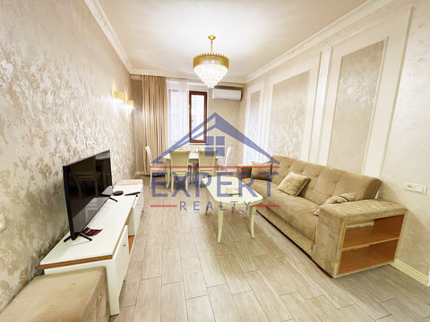 ԿԵՆՏՐՈՆ, ԱՄԻՐՅԱՆ ՓՈՂՈՑ, 3 ՍԵՆՅԱԿ