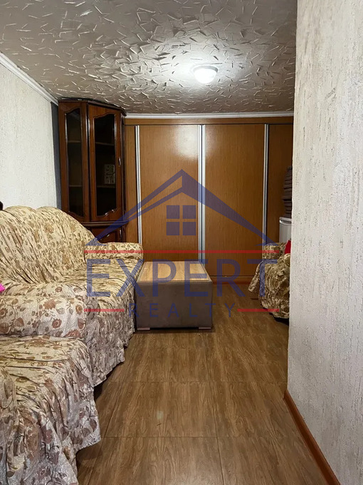ՔԱՆԱՔԵՌ-ԶԵՅԹՈՒՆ, ԱՎԵՏԻՍ ԱՀԱՐՈՆՅԱՆ ՓՈՂՈՑ, 4 ՍԵՆՅԱԿ