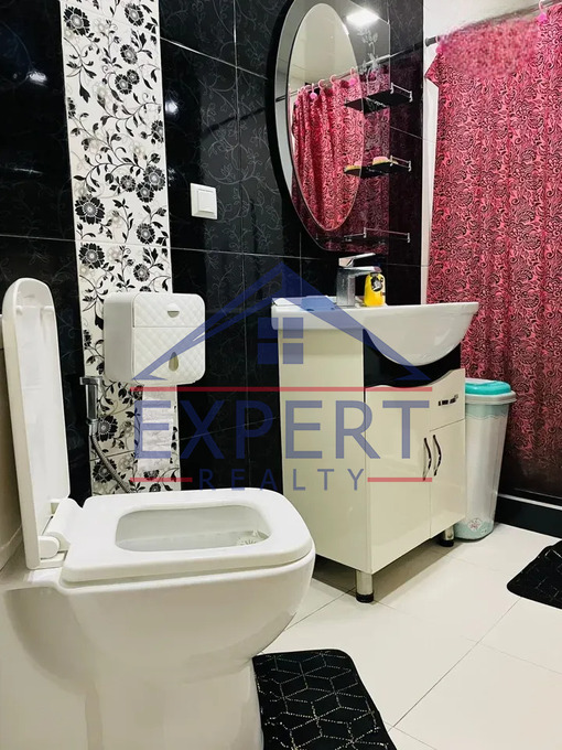 ՔԱՆԱՔԵՌ-ԶԵՅԹՈՒՆ, ԱՎԵՏԻՍ ԱՀԱՐՈՆՅԱՆ ՓՈՂՈՑ, 4 ՍԵՆՅԱԿ