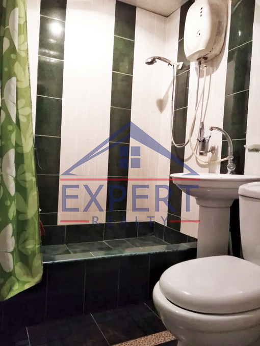 ՔԱՆԱՔԵՌ ԶԵՅԹՈՒՆ, Կ․ ՈՒԼՆԵՑԻ ՓՈՂՈՑ, 1 ՍԵՆՅԱԿ