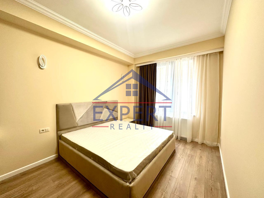 ՆՈՐ ՆՈՐՔ, ՄՈԼԴՈՎԱԿԱՆ ՓՈՂՈՑ, 3 ՍԵՆՅԱԿ